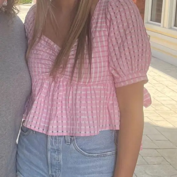 Altar’d State pink puff sleeve blouse - Picture 2 of 9